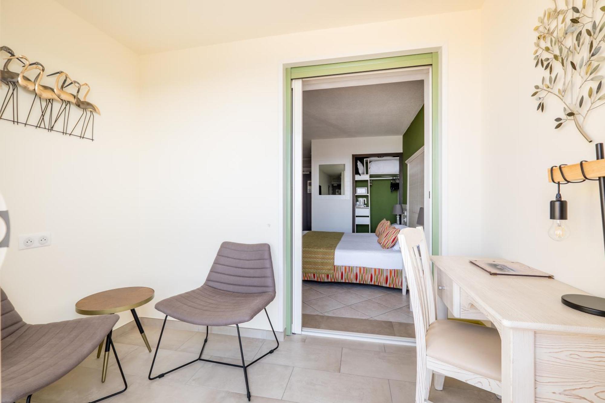 Hotel Funtana Marina L'Ile-Rousse  Bagian luar foto