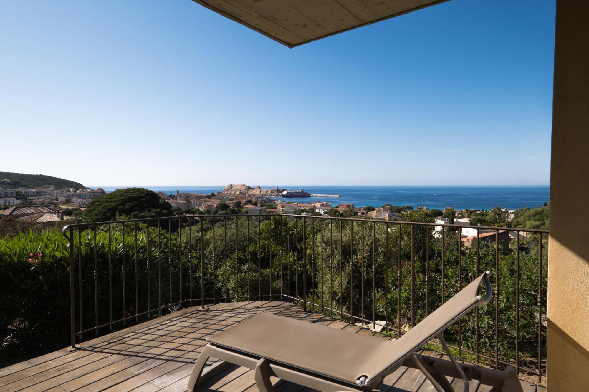 Hotel Funtana Marina L'Ile-Rousse  Bagian luar foto