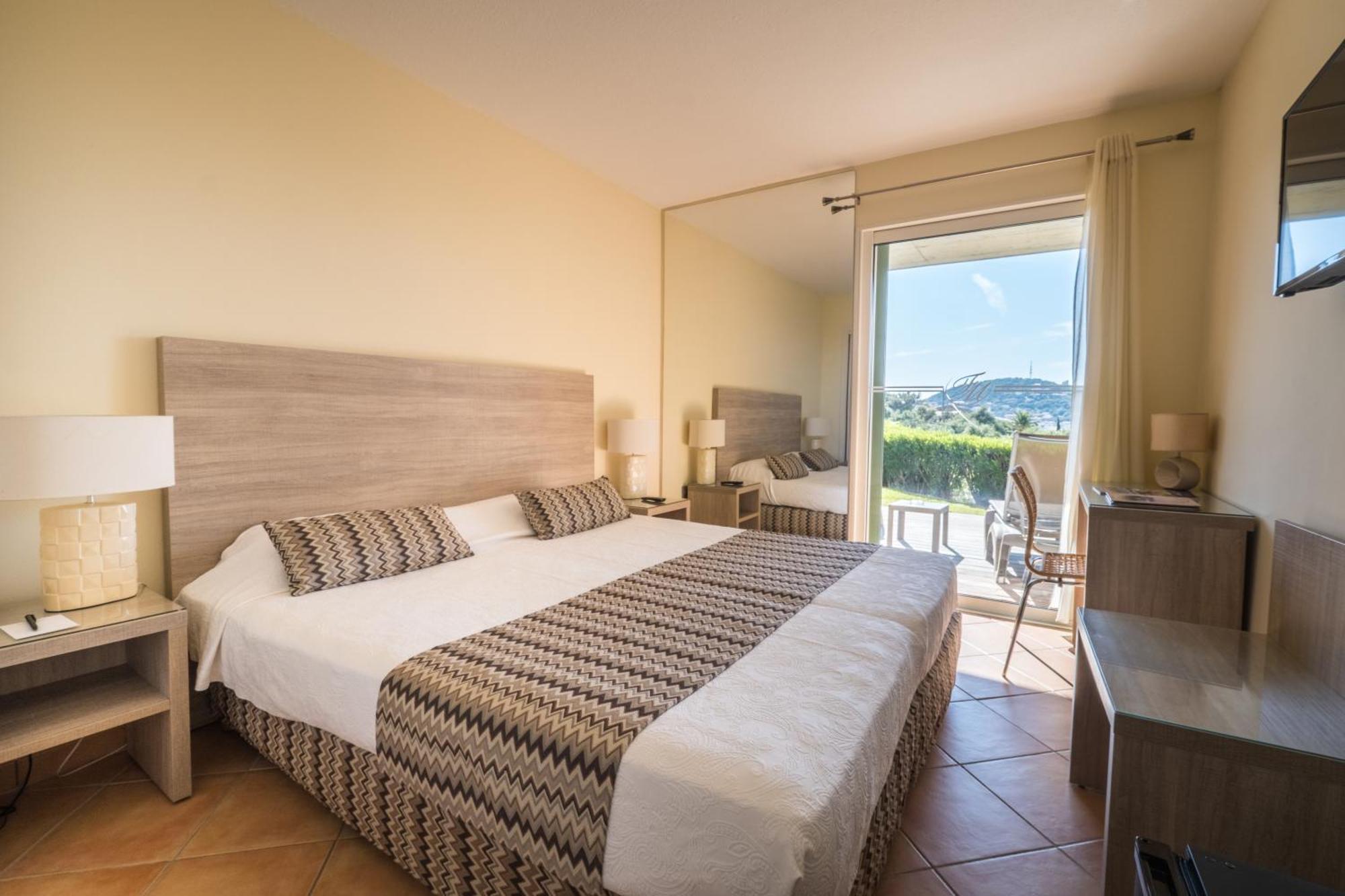 Hotel Funtana Marina L'Ile-Rousse  Bagian luar foto